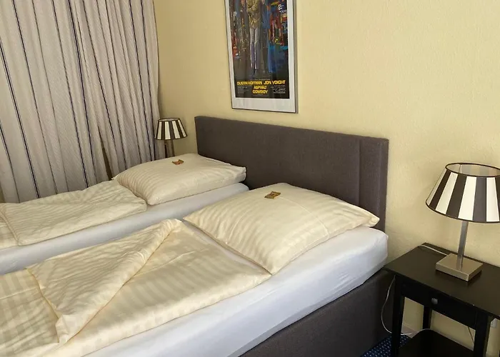 ALPHA Hotel Garni